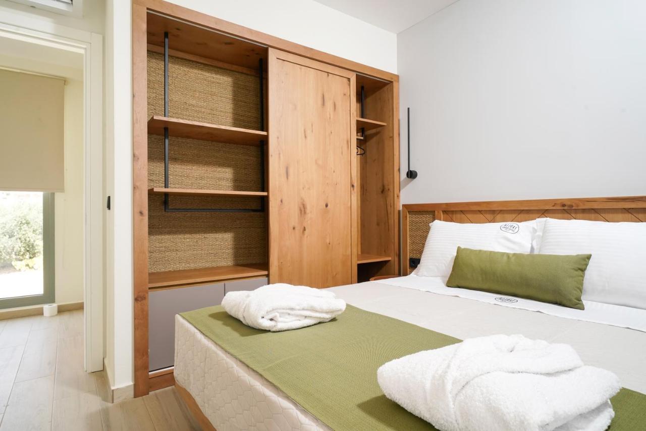 Azzure Luxury Suites 포토스 외부 사진